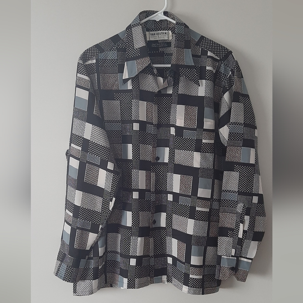 Van Heusen Brand Mens Shirt